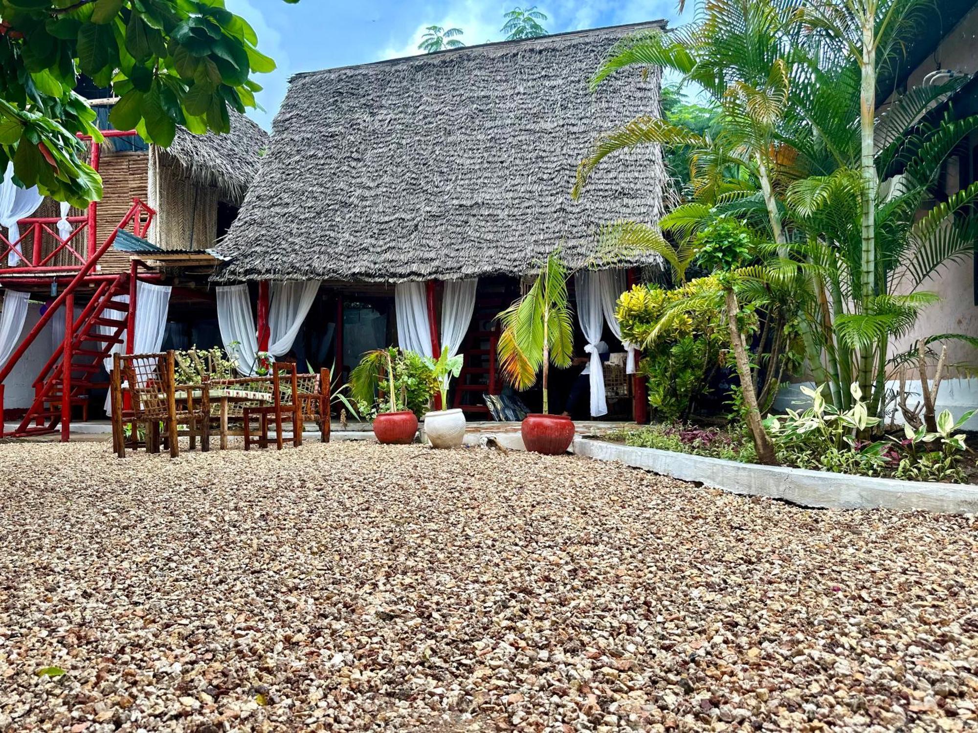 Pole Pole House Hotel Nungwi Buitenkant foto